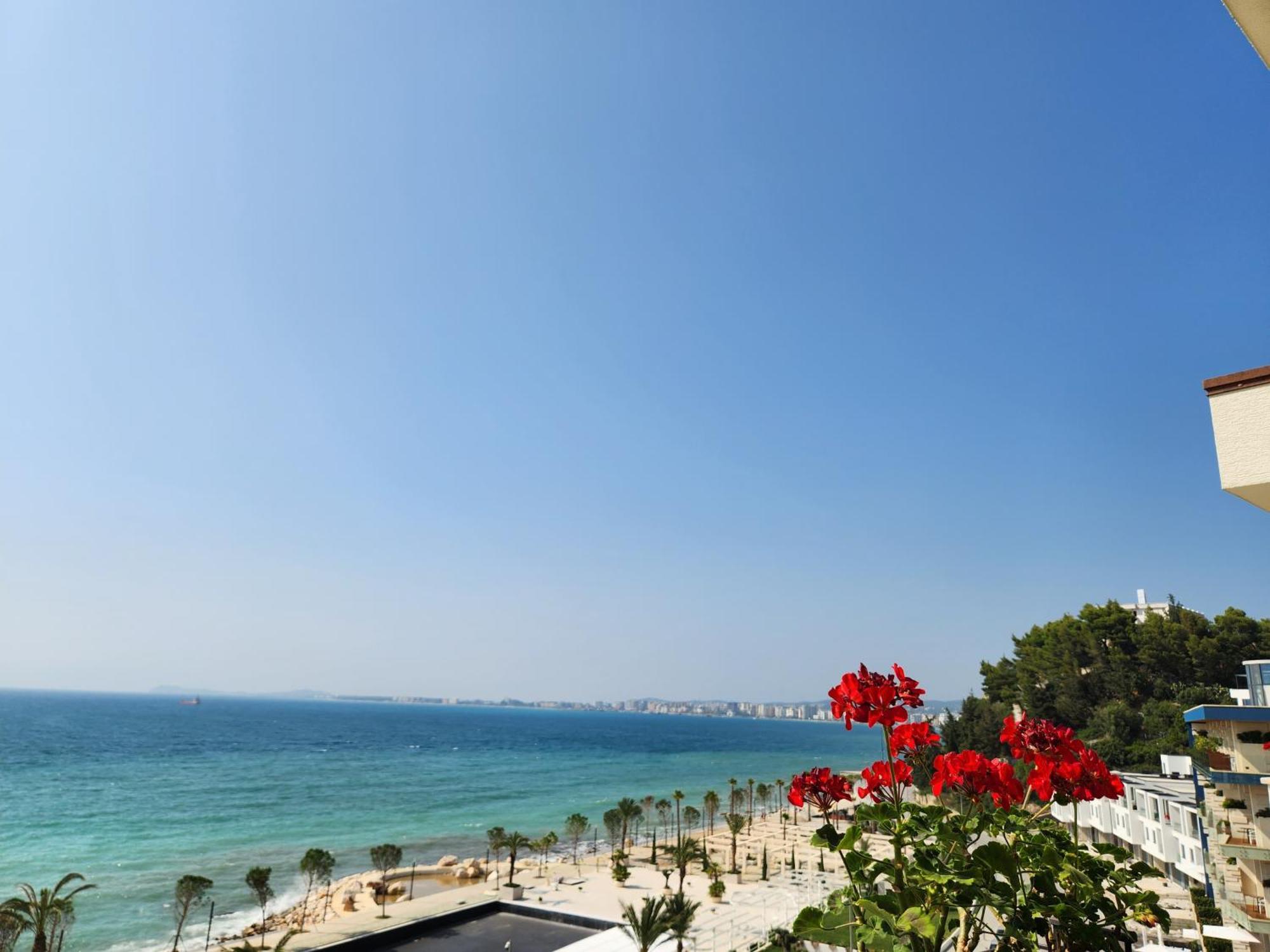 Gold Hotel Vlorë