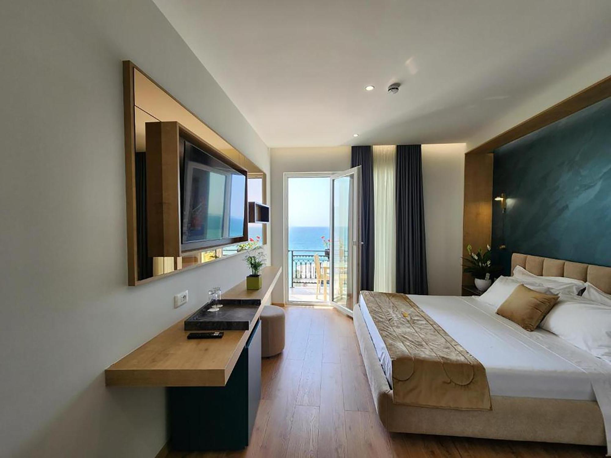 Gold Vlore